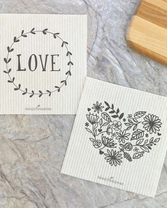 Love Simple Wreath, Heart of Flowers 2 pk - Swedish Dish Cloth